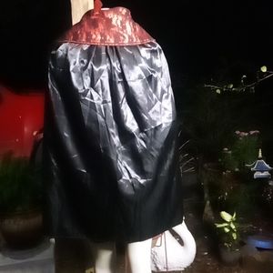 NWT adult "Icing" stand up collared cape